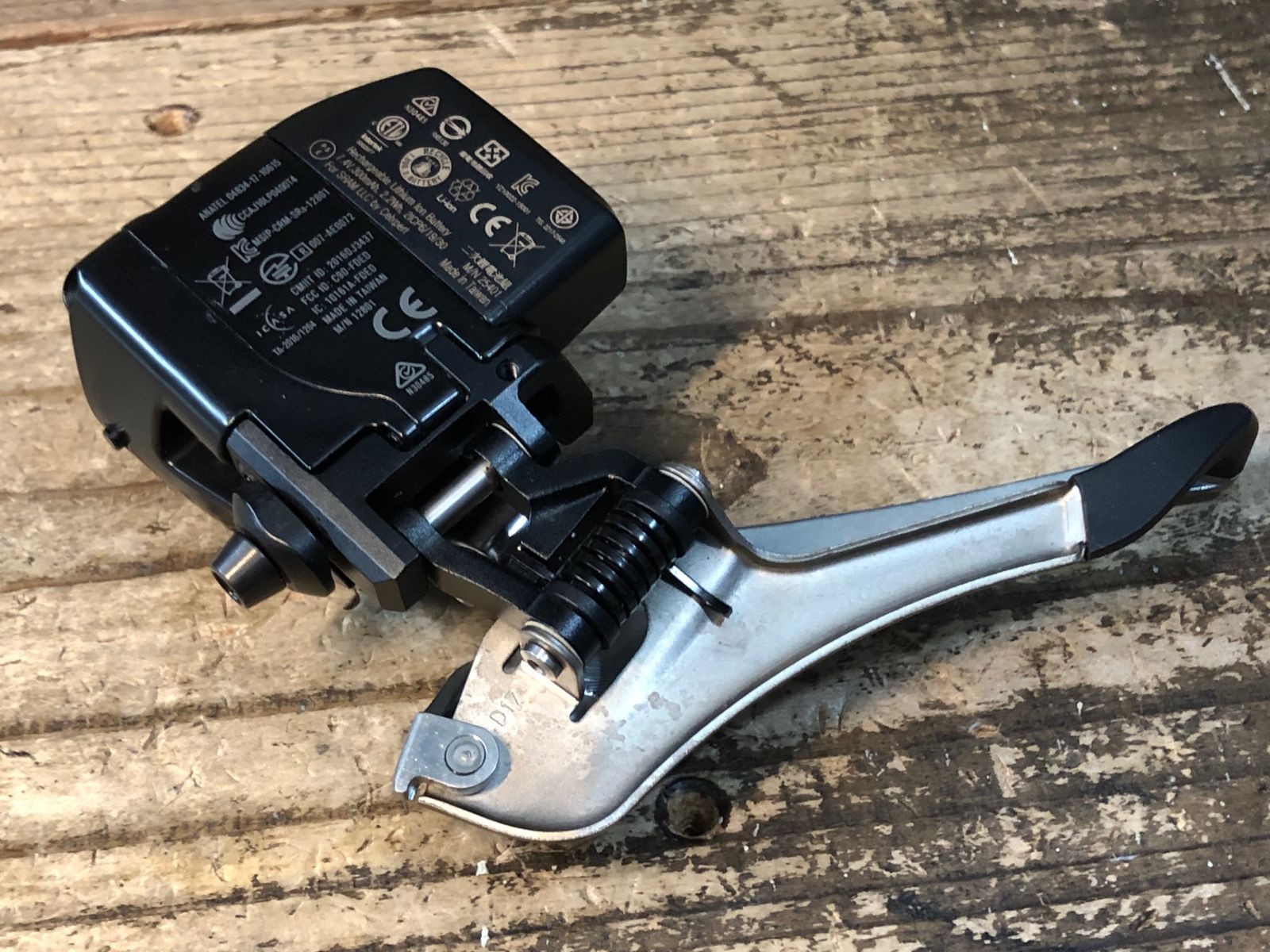 JR071 スラム SRAM RED eTAP フロントディレイラー 11S 電動 - メルカリ