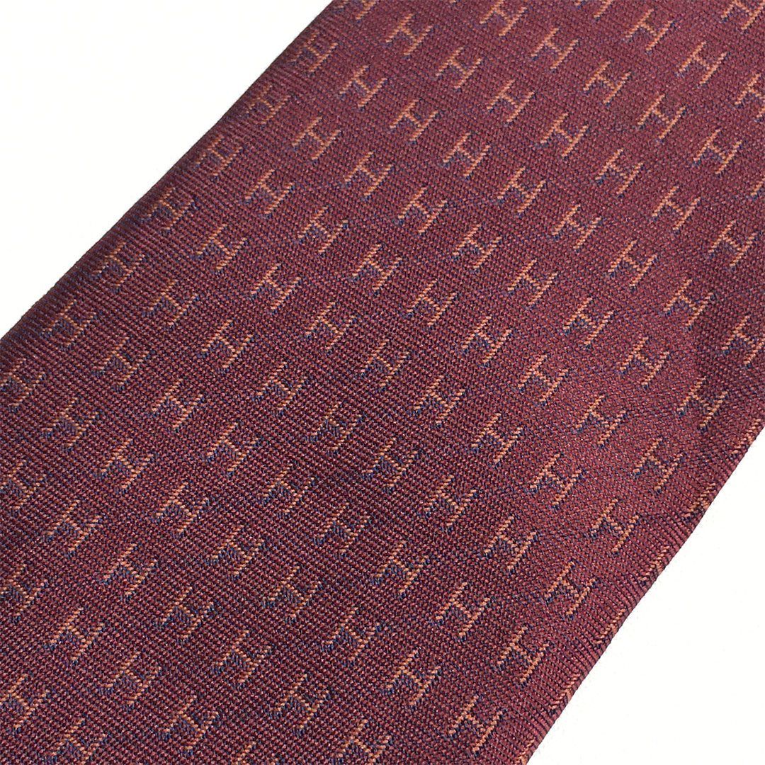 か*ず様 未使用品　HERMES ワインレッド ドット柄 ネクタイ 未使用級 エルメス HERMES ネクタイ シルク100% ワインレッド H柄 2512