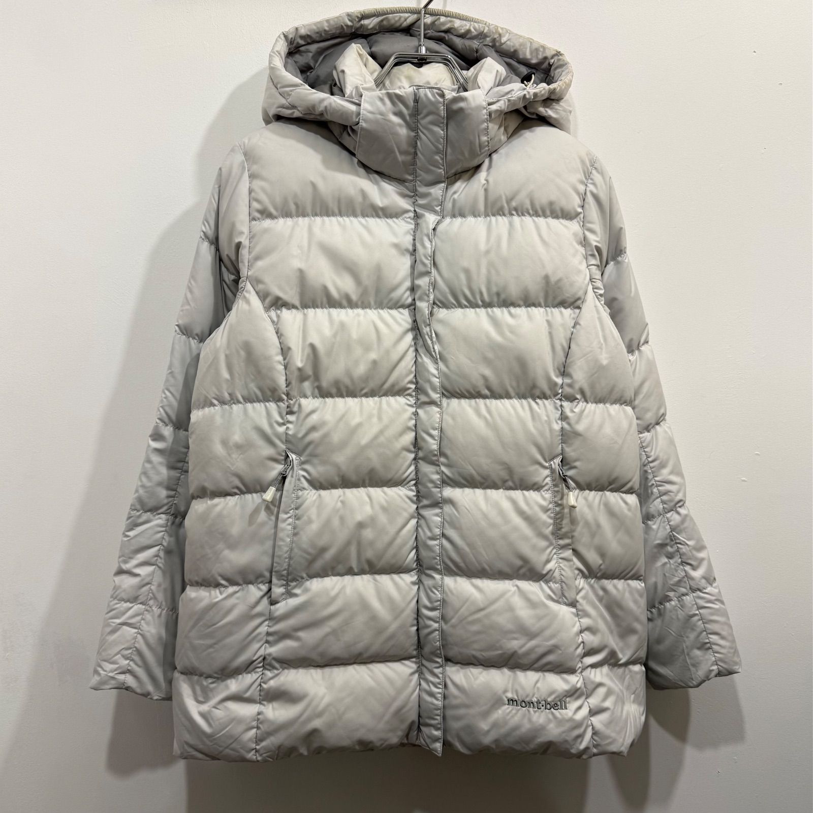 モンベル 800フィルパワー トラベルダウンパーカ Women's ライトグレー