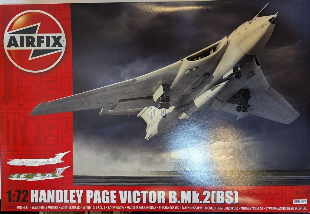 AIRFIX 1:72 VICTOR B.Mk.2 (BS)　1/72 AIRFIX 1/72 HANDLEY PAGE VICTOR B.Mk.2（BS） A12008 - メルカリ