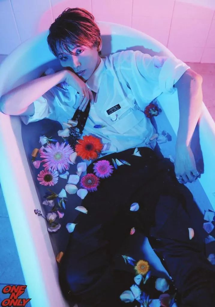 中古】生写真(男性) ONE N' ONLY/HAYATO(高尾颯斗)/膝上/HAYATO 生写真