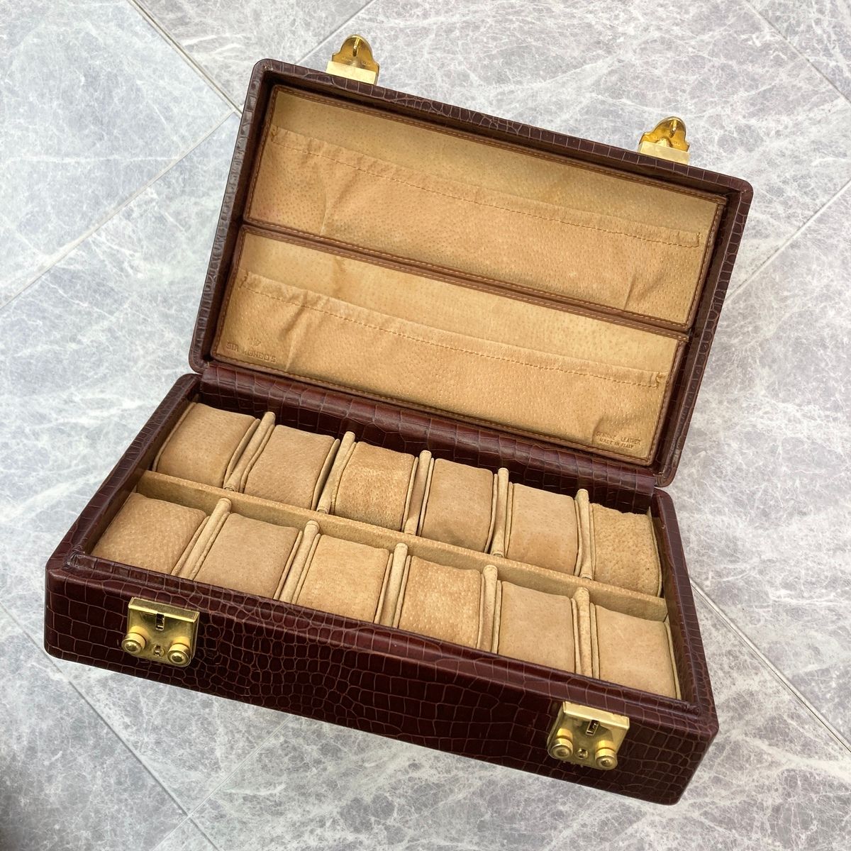 K*A様 サーロンドス クロコダイル風 腕時計ケース 新品 SIR RONDO'S