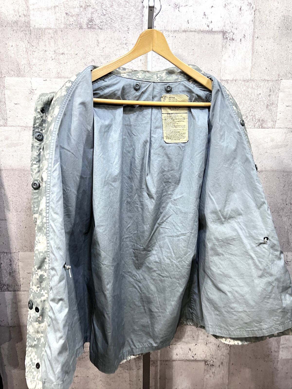 米軍 実物 08年 M-65 ACU UCP デジタルカモ L 迷彩 US ARMY フィールド