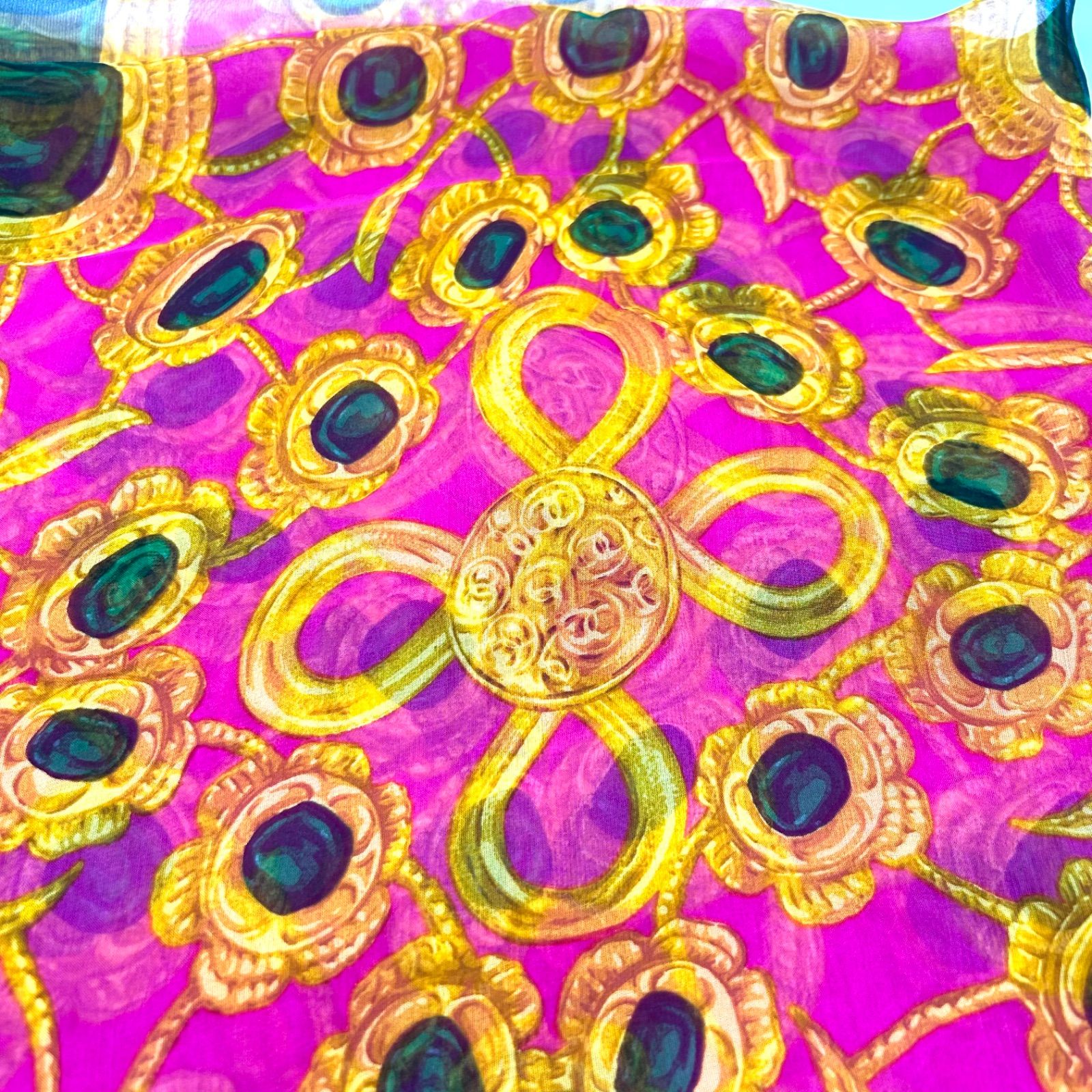 CHANEL シャネル シフォン スカーフ 大判 135×135 ココマーク ゴールド