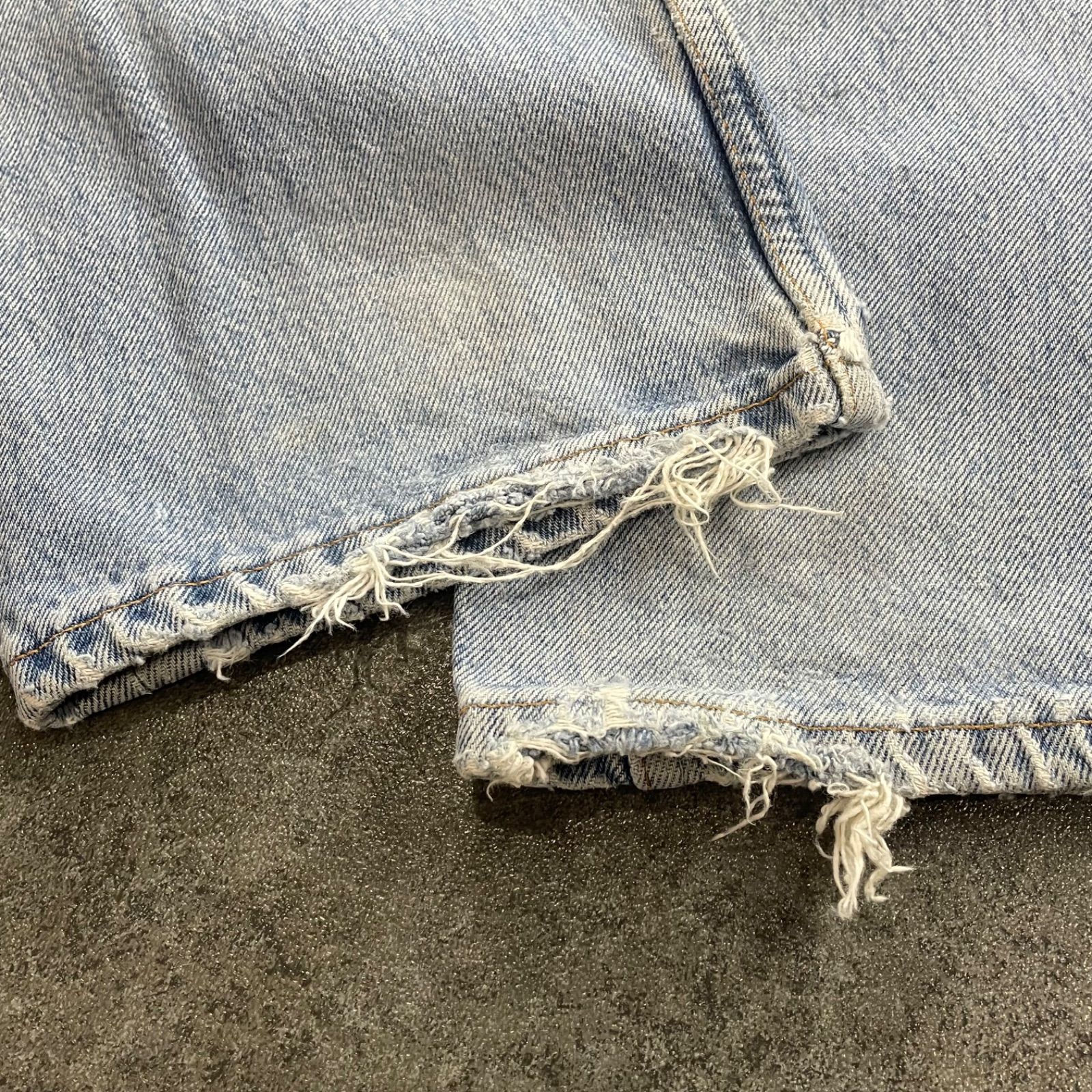 00s Levi's 501 Denim Jeans リーバイス デニムパンツ ダメージ