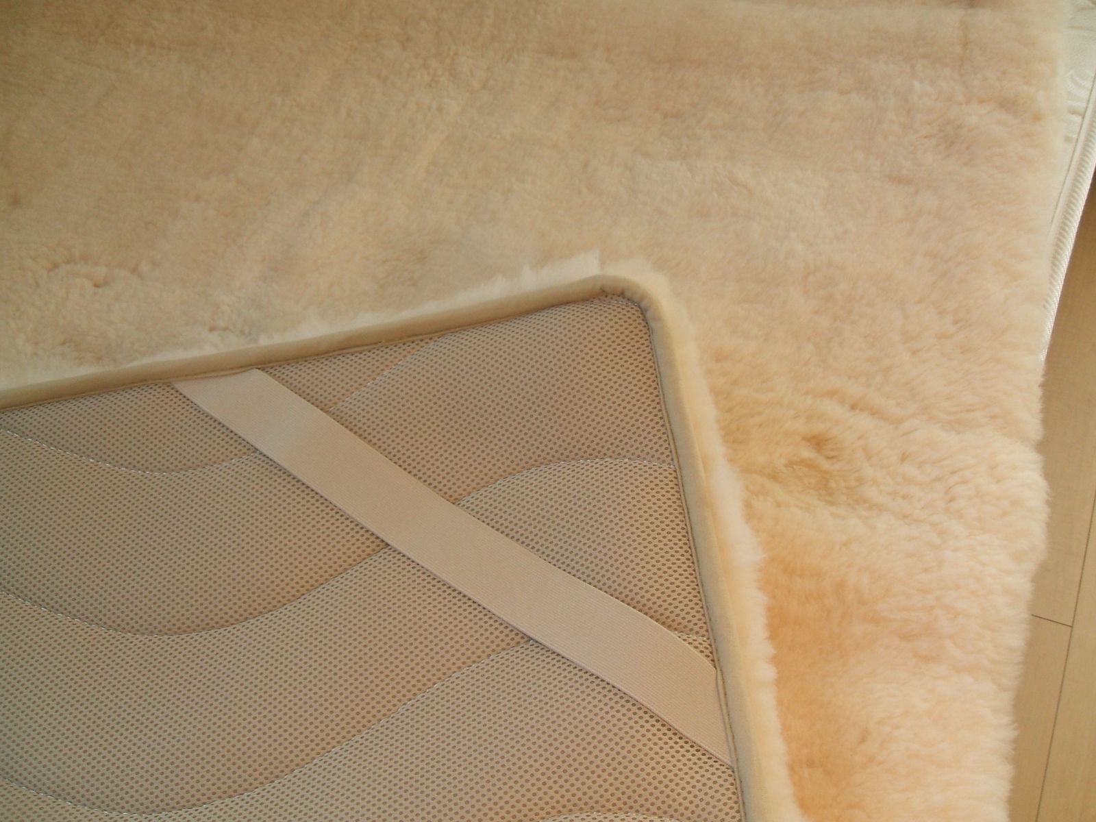 新品＊じぶんまくら日本ムートン製＊毛足３５ミリ＊オーストラリア産＊ムートンシーツ 残り3点＊新品＊じぶんまくら日本ムートン製（旧ニチロ