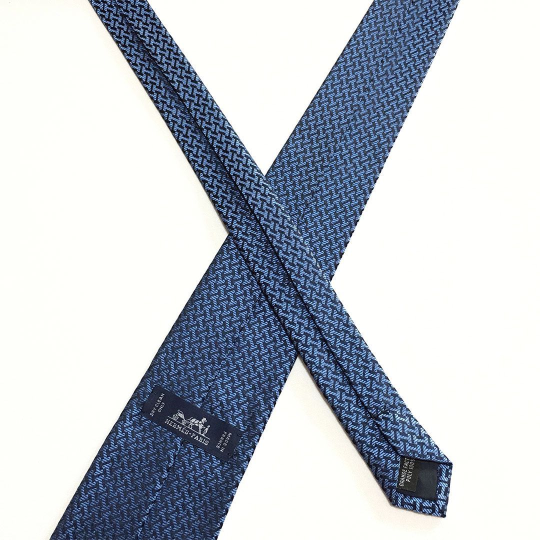 未使用級 エルメス HERMES ネクタイ シルク100% ネイビー / ブルー H柄