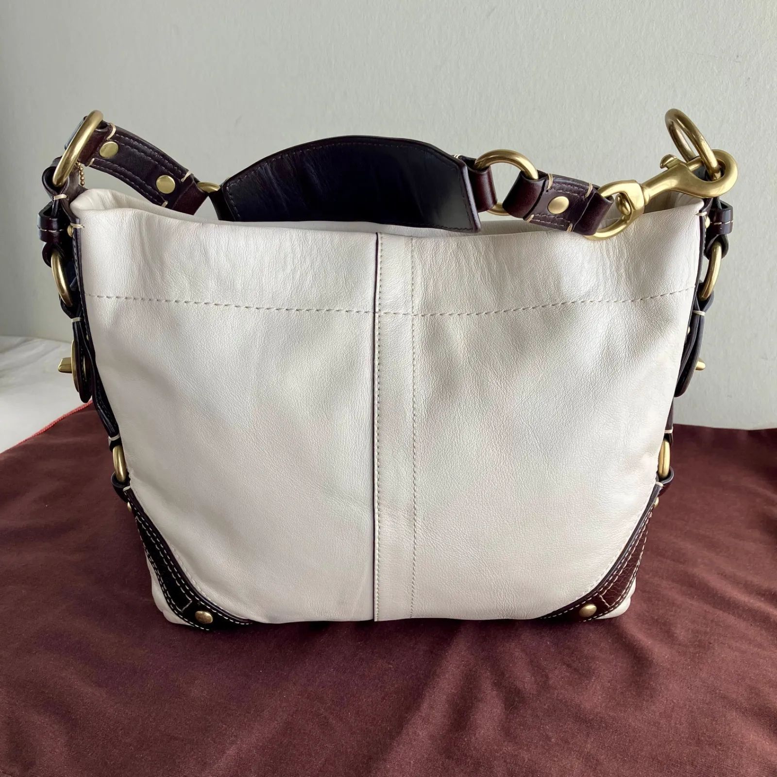 y2k Coach Vintage Carly Hobo Shoulder Bag Ivory Leather Brass 