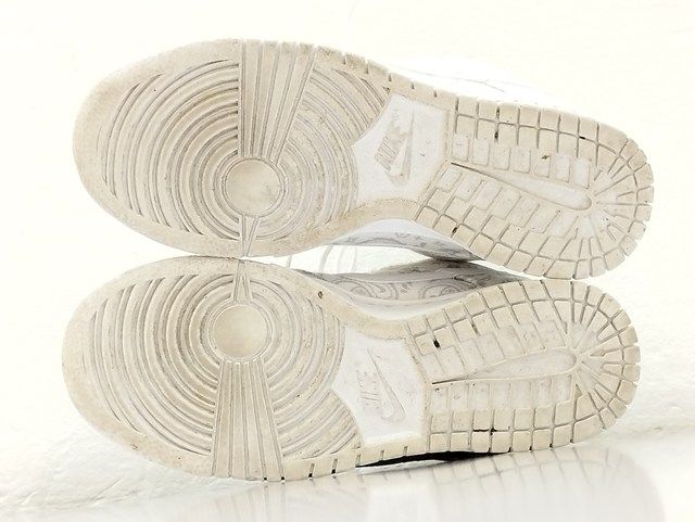 P426 [人気] NIKE ナイキ スニーカー 23cm ホワイト ペイズリー柄 W DUNK LOW ESS DJ9955-100 レディース | ★