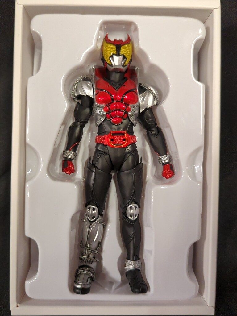 開封済 中古 S.H.Figuarts 真骨彫製法 仮面ライダーキバ キバフォーム