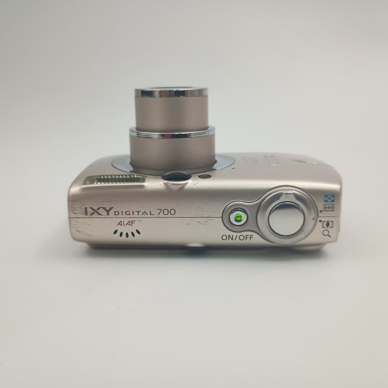 Canon IXY DIGITAL 700 Silver コンパクトデジタルカメラ - メルカリ