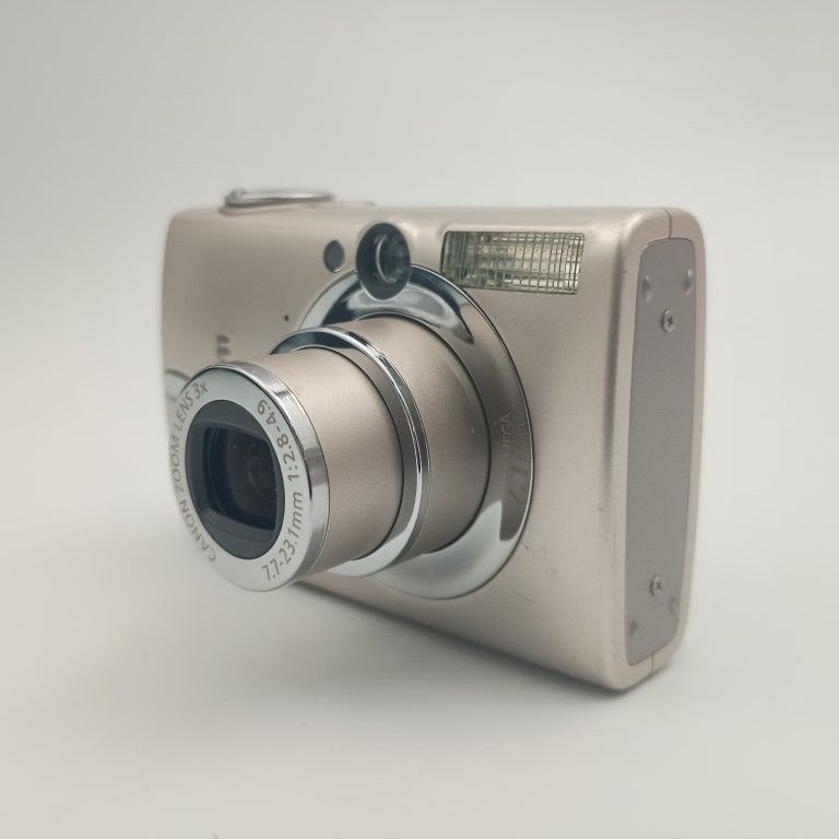 Canon IXY DIGITAL 700 Silver コンパクトデジタルカメラ - メルカリ
