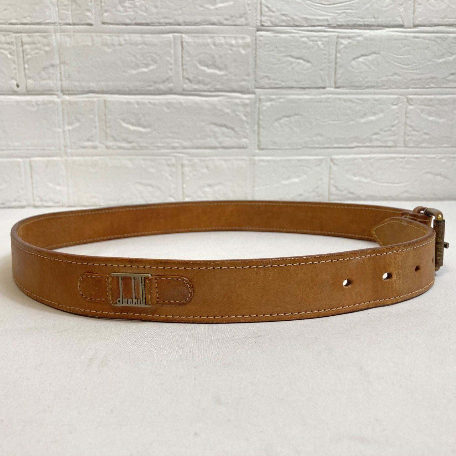 未使用 dunhill ダンヒル レザーベルト 本革製 ロゴプレート 未使用 dunhill ダンヒル レザーベルト 本革製 ロゴプレート DUNHILL