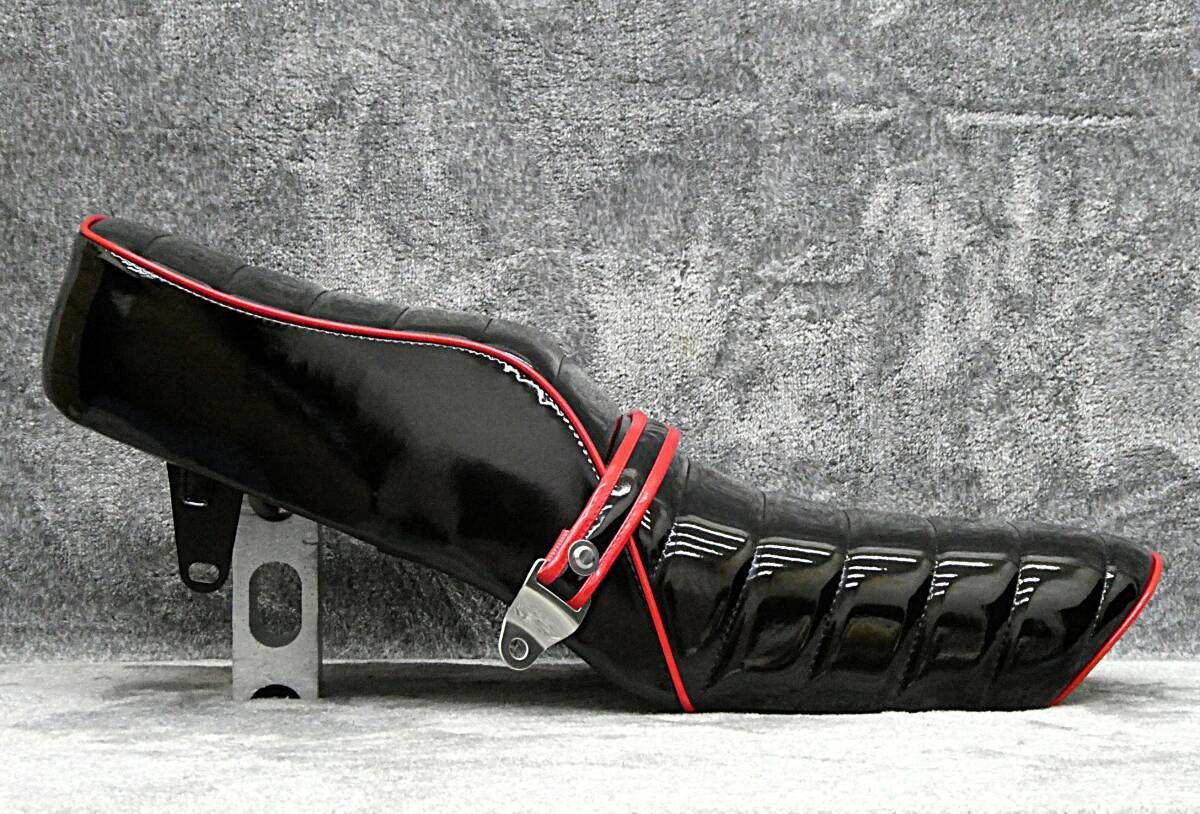 GN125用 黒 あんこ抜きダックロールシート　ほぼ新品　ボルティ 楽天市場】GN125 黒皮 タックロールシート : カスタムパーツ DJ