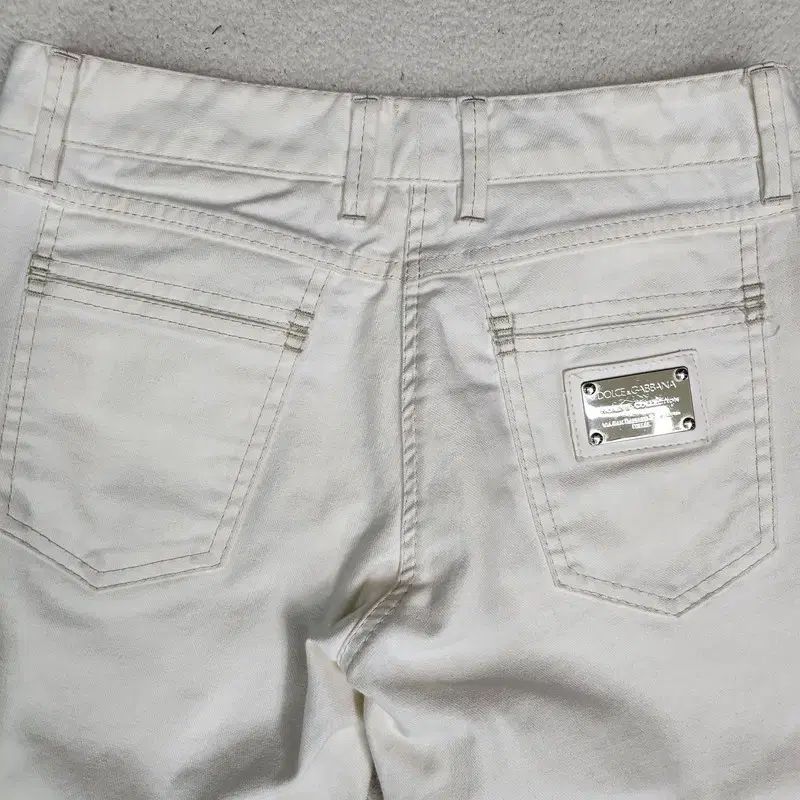 DOLCE&GABBANA 白 デニムパンツ Women 40 - メルカリ