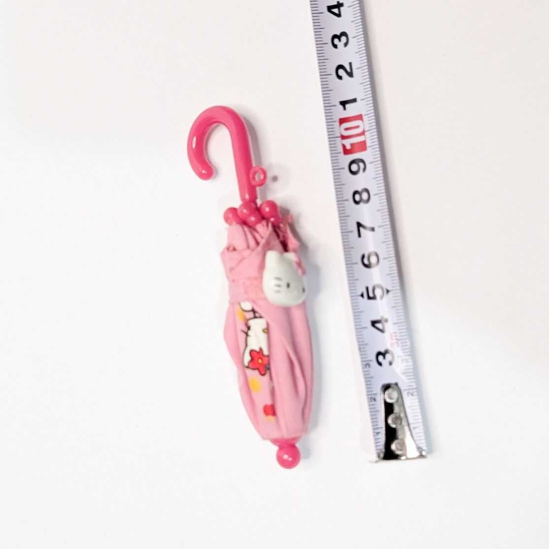 ♡希少品♡レア♡ハローキティ2010年 チャーム マスコット 傘 パラソル 初売り♡希少品♡ハローキティ2010年 チャーム マスコット 傘 パラソル