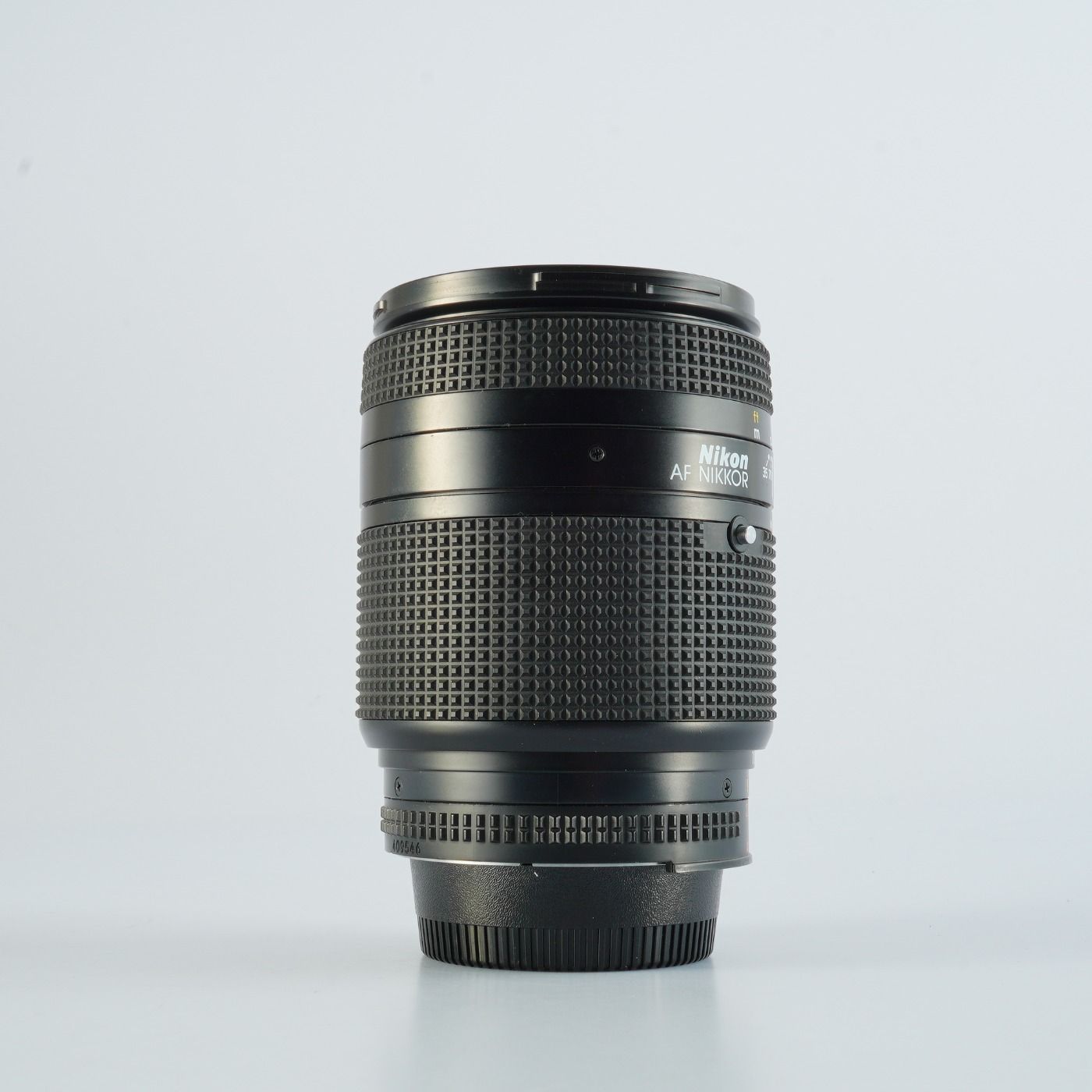 【美品】ニコンAF NIKKOR 35-70mmm⭐️コンパクトな標準ズーム⭐️ レビュー】Ai AF Zoom Nikkor 35-70mm F2.8D ① | 銀の備忘録