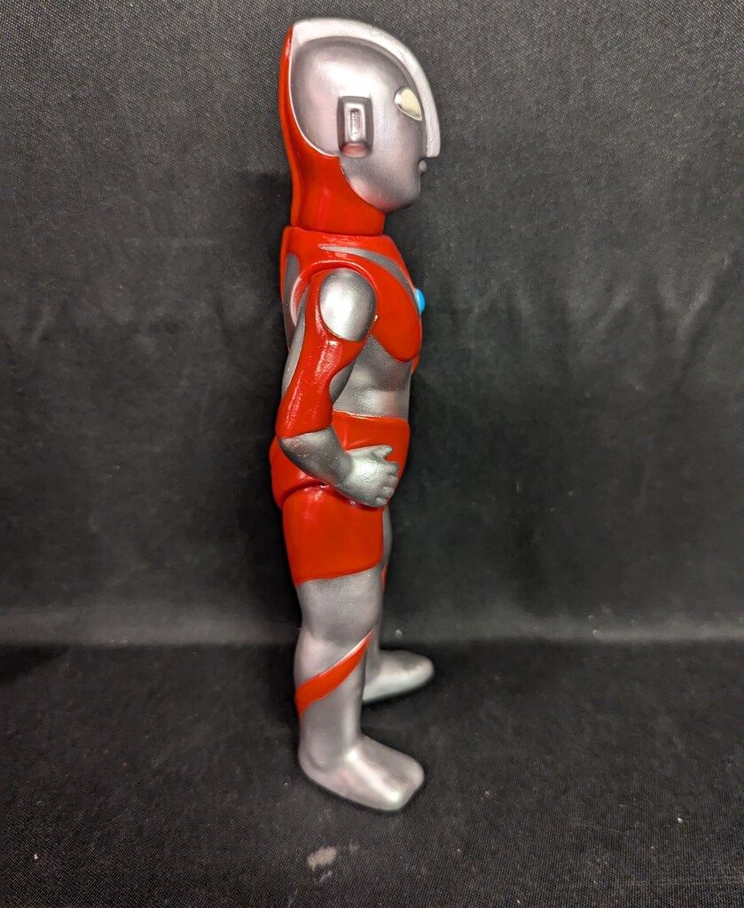 ブルマァク ブルマァクの怪獣シリーズ ウルトラマン 赤成型 シルバー塗装