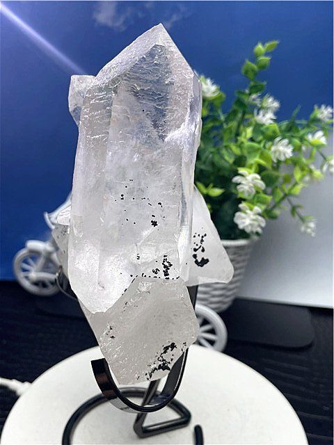 ◆超強いパワー(藍針入り)天然水晶クラスターB88B6/216B28A ◇超強いパワー(藍針入り)天然水晶クラスターB88B6/216B28A - メルカリ