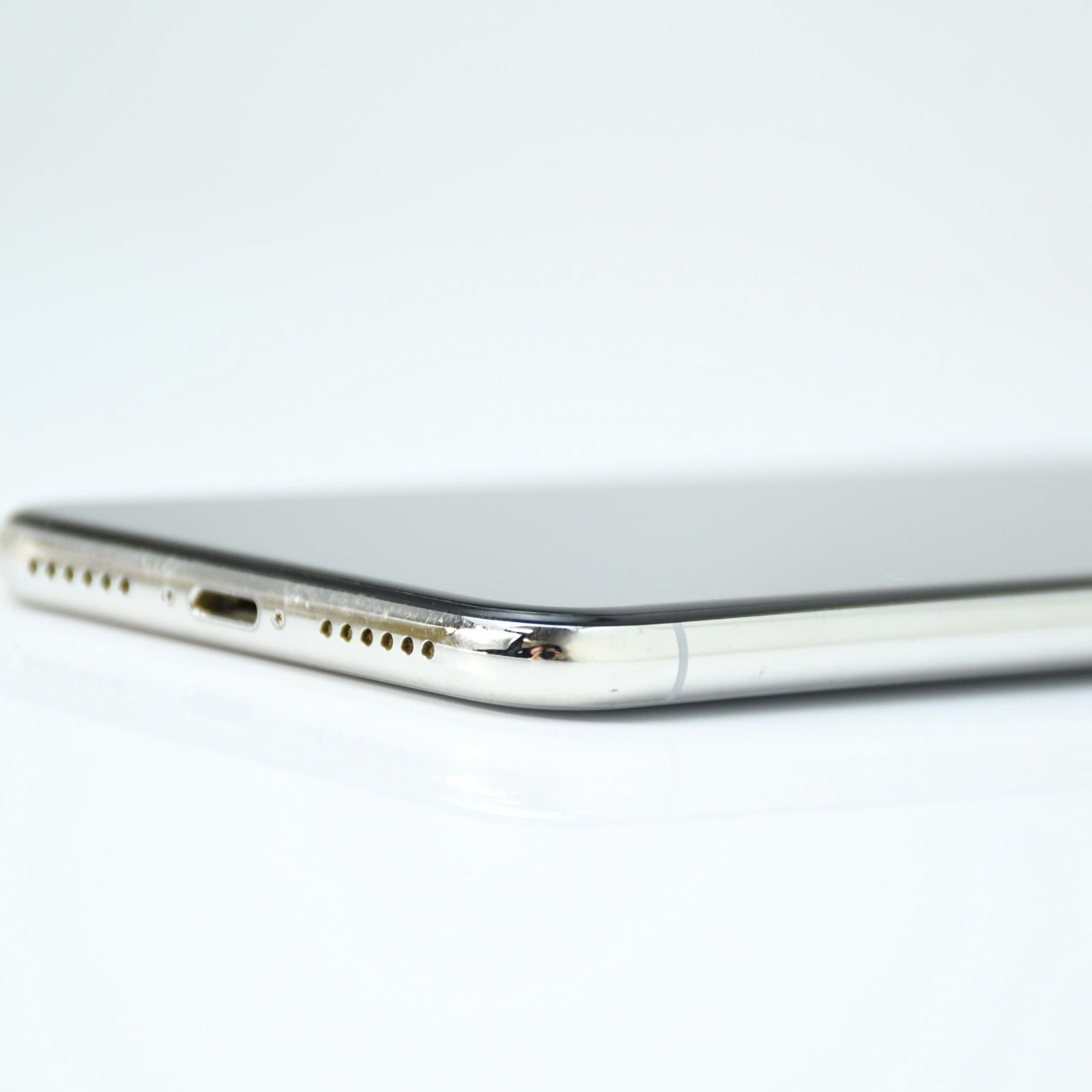 バッテリー最大容量83%】docomo SIMフリー iPhone X 64GB シルバー