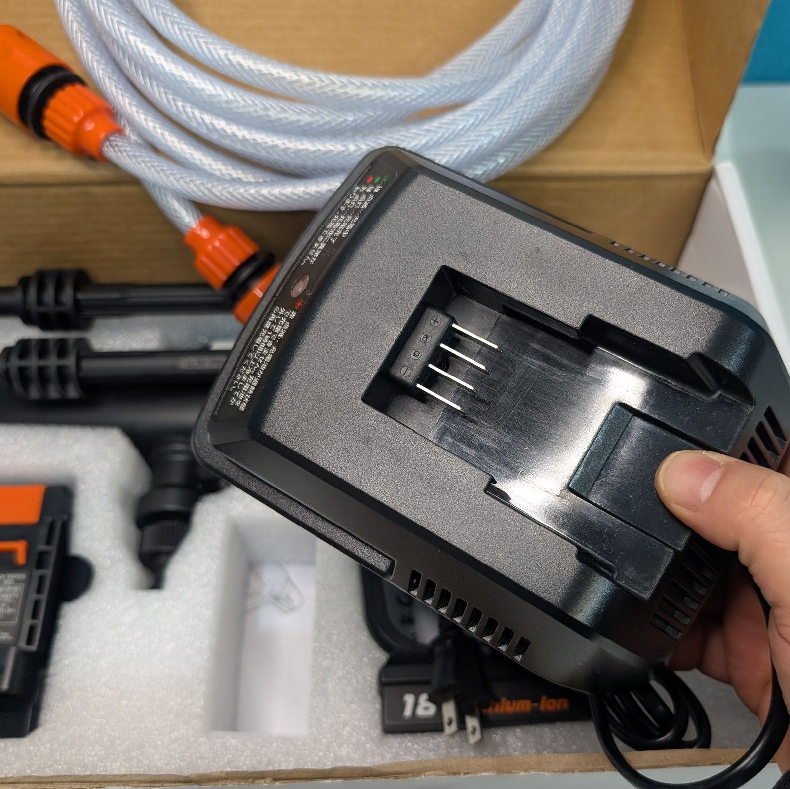 アイリスオーヤマ 充電式ハンディウォッシャー 美品 JHW-201 IRIS