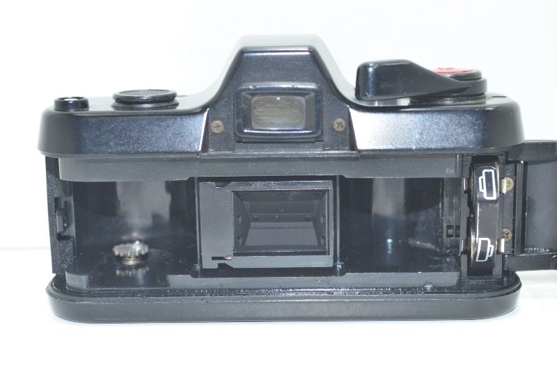 送料無料】 ペンタックス PENTAX auto 110 フィルムカメラ レンズ3本