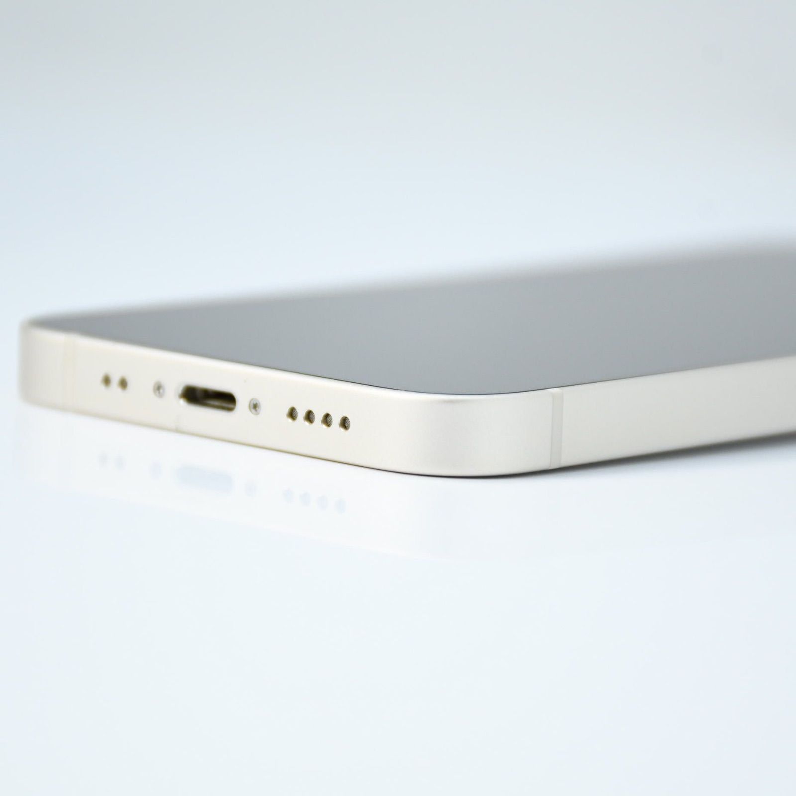 美品】docomo SIMフリー iPhone13 mini 128GB スターライト - メルカリ