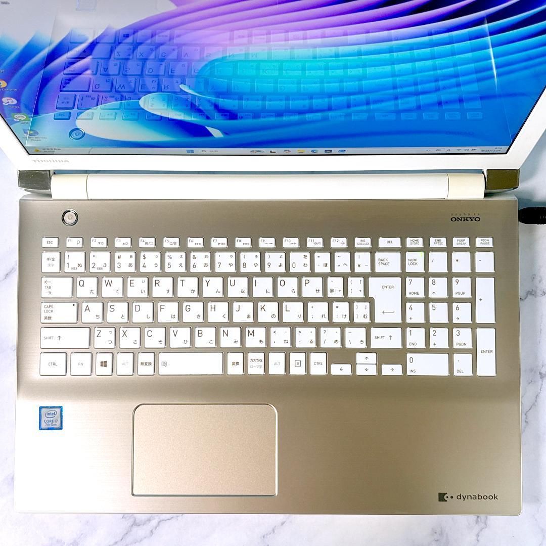 美品☆即使用OK！Corei7・8GB・SSD512GB・フルHD・ブルーレイ