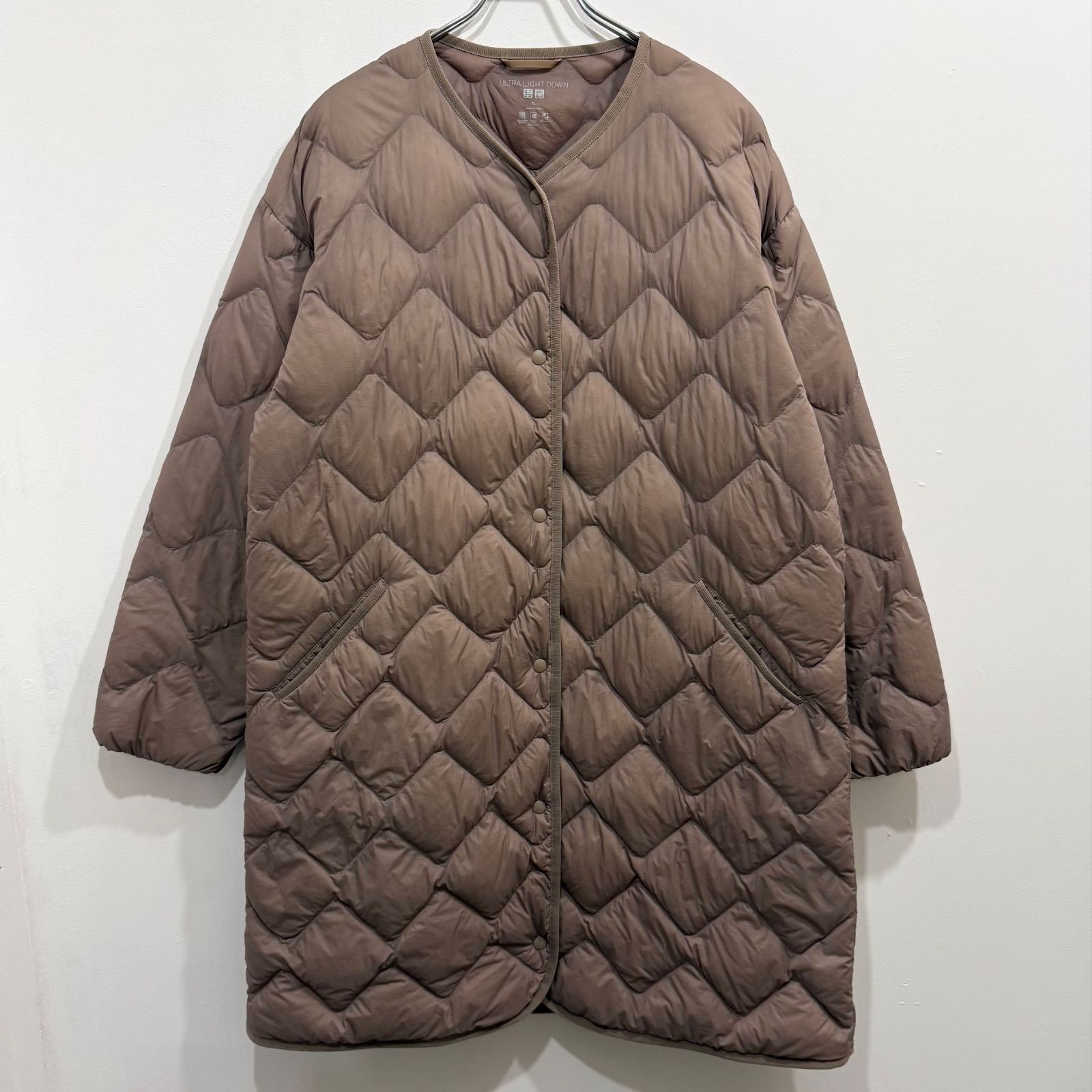 ユニクロ ウルトラライトダウンリラックスコート ベージュ ブラウン系