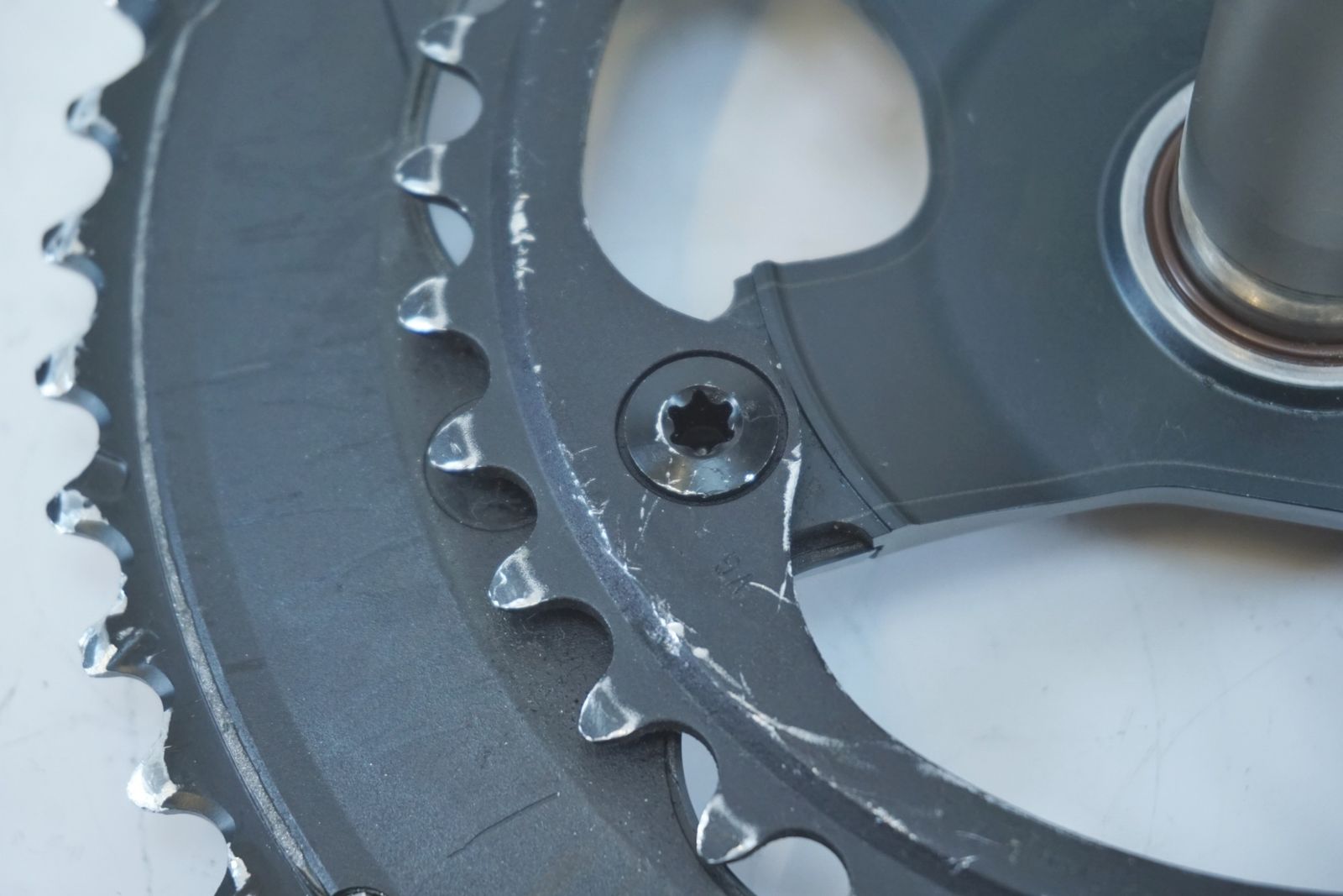 SHIMANO 「シマノ」 ULTEGRA FC-R8100 52-36T 175mm クランクセット