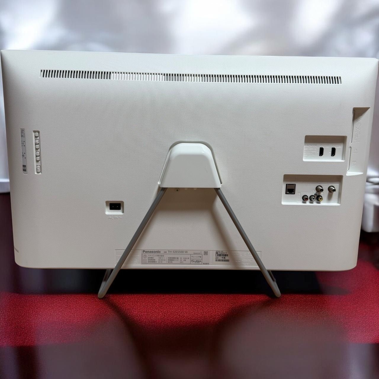 ☆送料無料 美品 Panasonic パナソニック TH-32ES500 W ホワイト 32V型