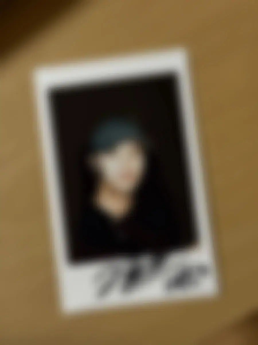 俳優キム ジェウォン サイン入りチェキ ポラロイド