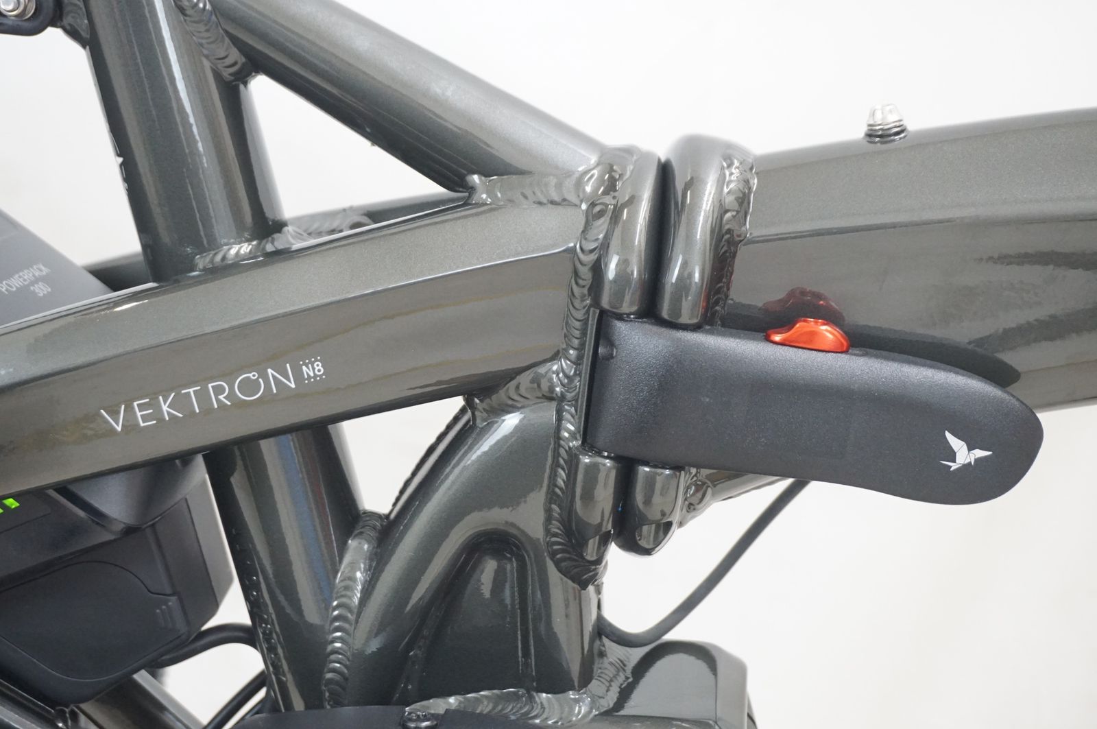 TERN 「ターン」 VEKTRON N8 2024年モデル 電動アシスト自転車 