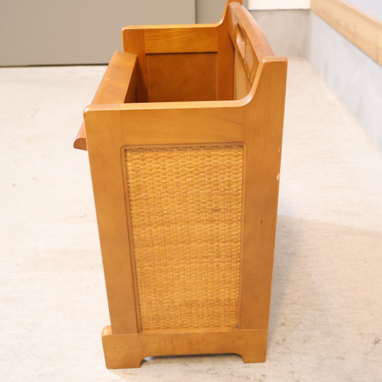 karimoku カリモク家具 マガジンラック ラタン コンパクト シンプル