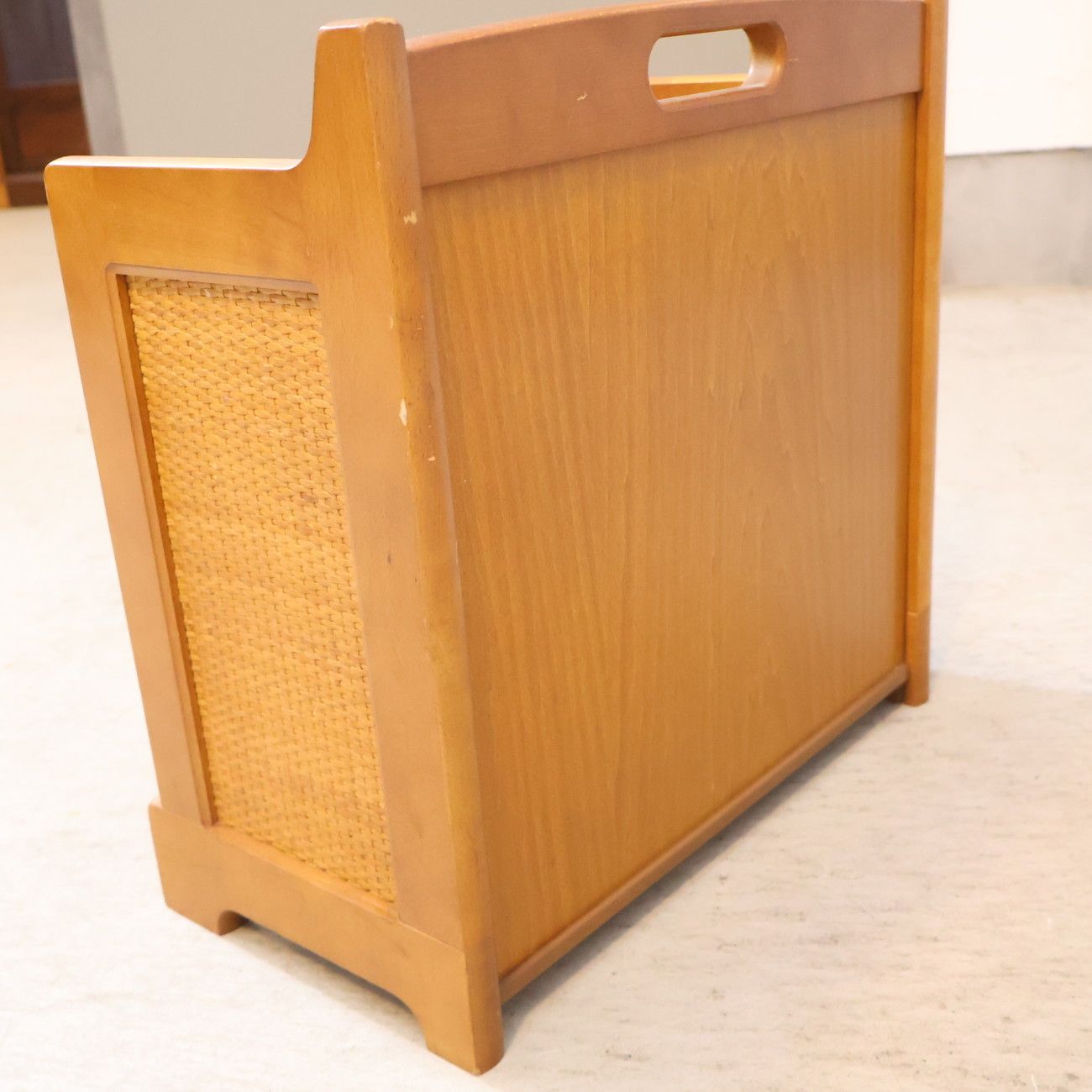 karimoku カリモク家具 マガジンラック ラタン コンパクト シンプル 