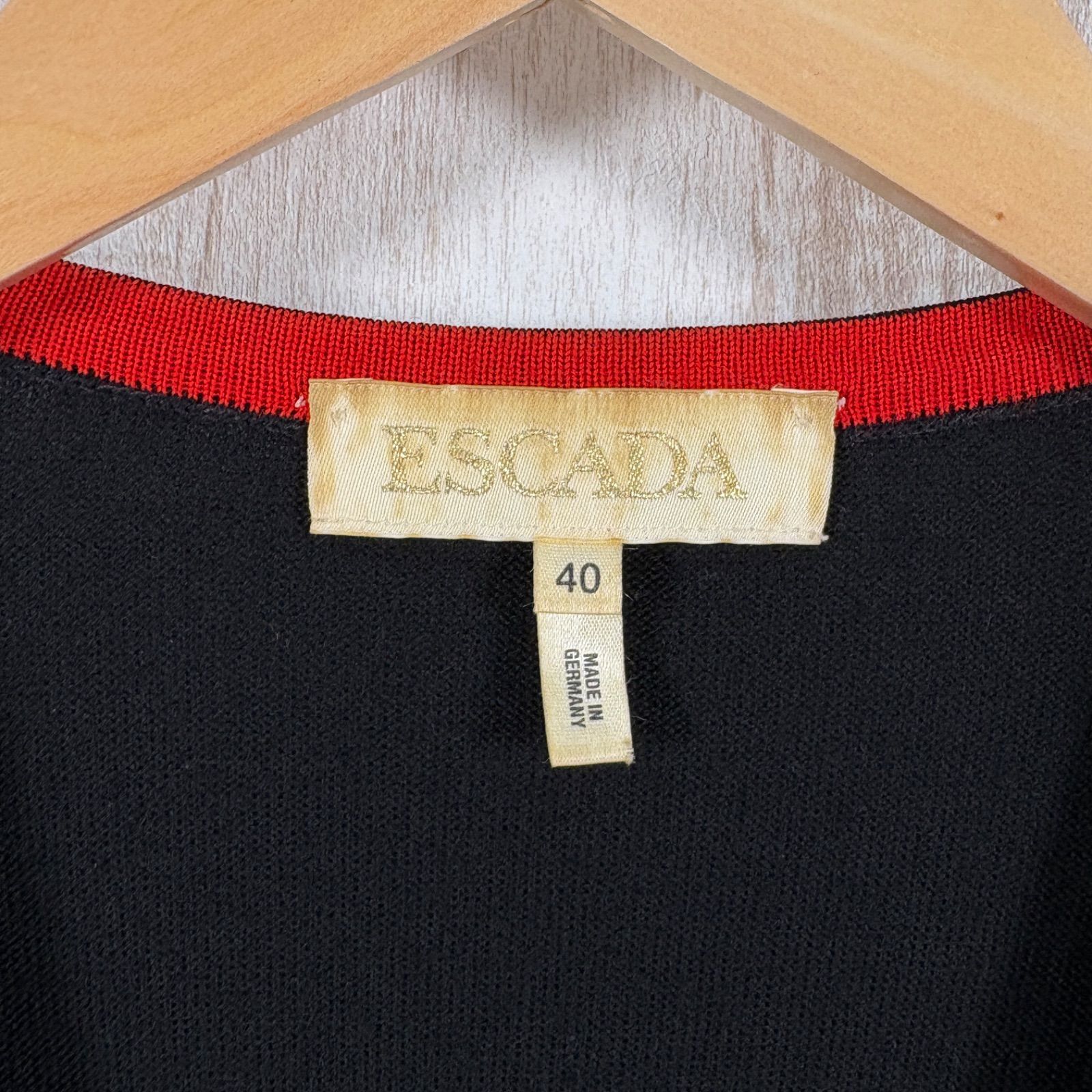ESCADA ヴィンテージ エスカーダ 花柄 フラワー 刺繍 ウール ニット