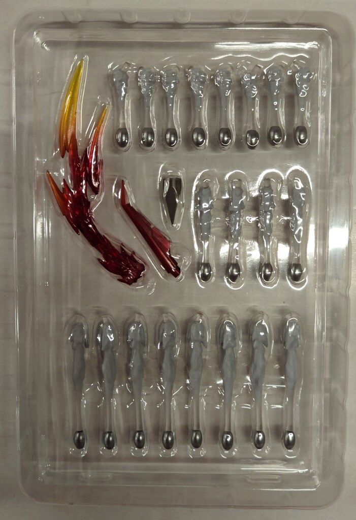 鉄魄 アルトアイゼン