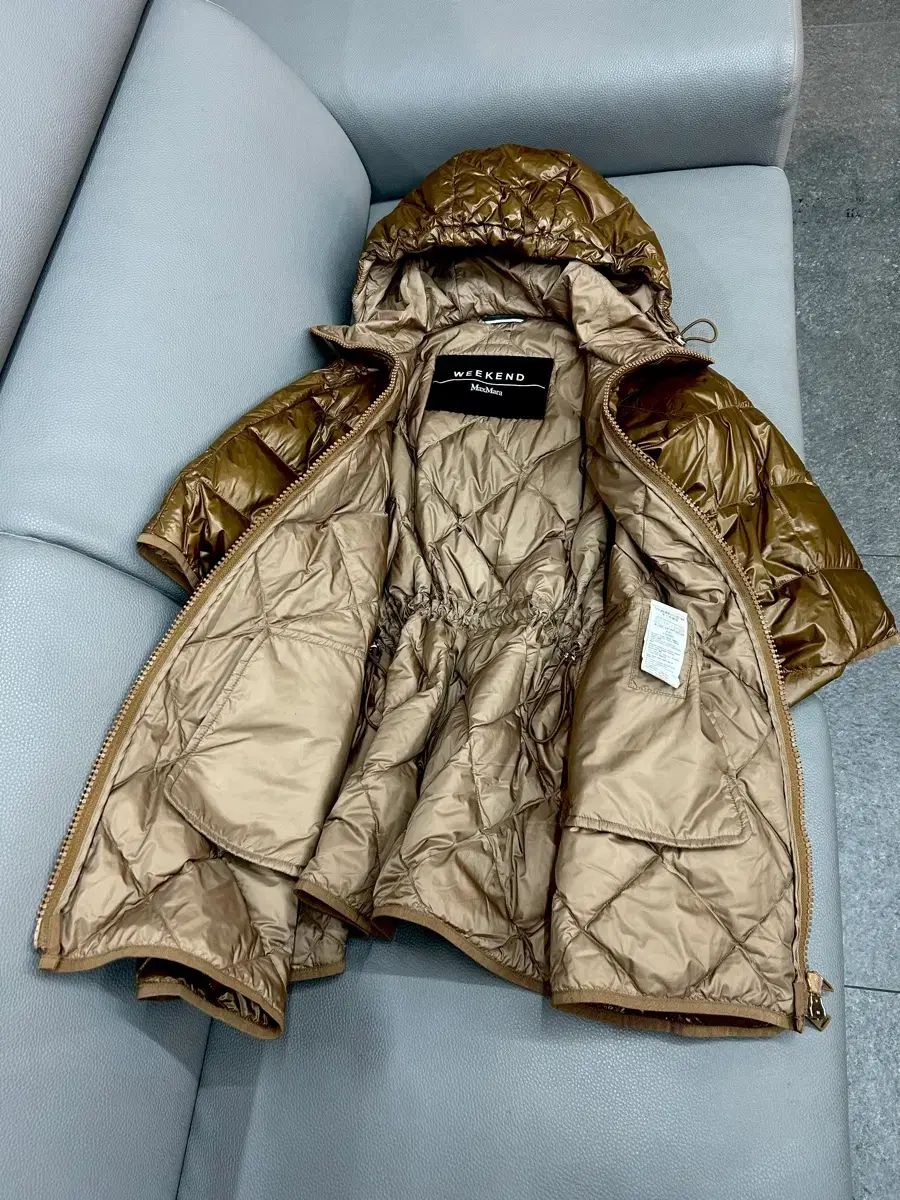 ウィークエンド MAX MARA マックスマーラ ポンチョ ダウン (38/Free