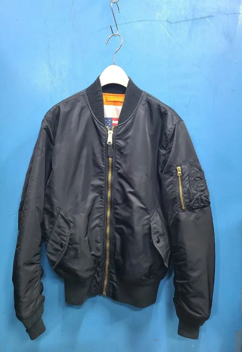 アルファインダストリーズ リバーシブル 星条旗 MA-1 ジャケット