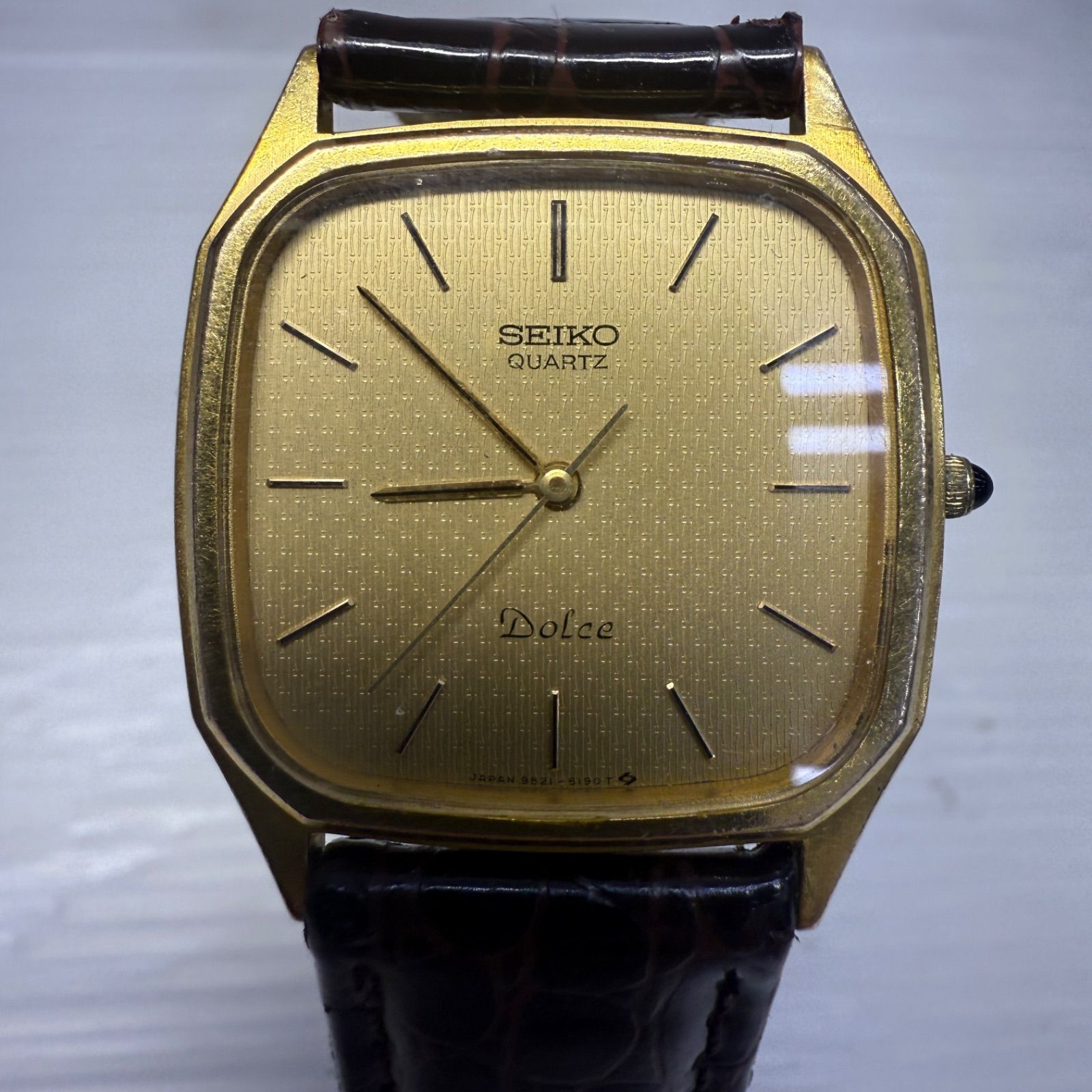 セイコー SEIKO ドルチェ DOLCE クォーツ 3針 超硬ケース 6030-5530 