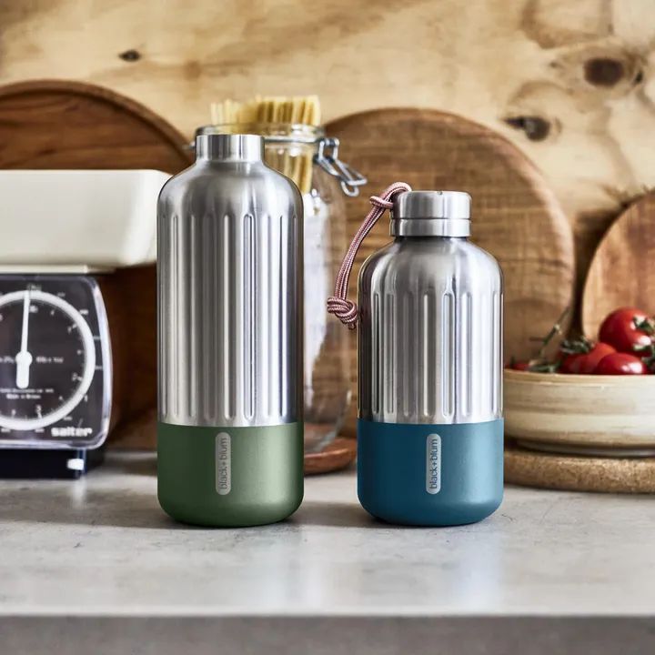 ★英国発高品質black+blum★ 保温 保冷ボトル エクスプローラーボトル S  650ml　カラー３種類から選べます　在庫各1本ずつなのでお急ぎ下さい！