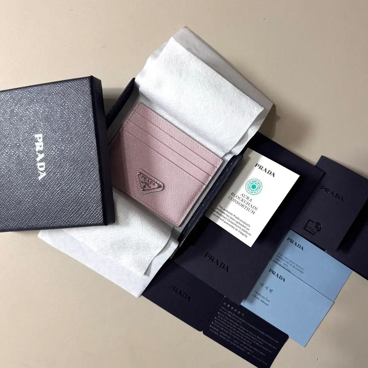百貨店購入／当日出荷 PRADA プラダ サフィアーノ カード