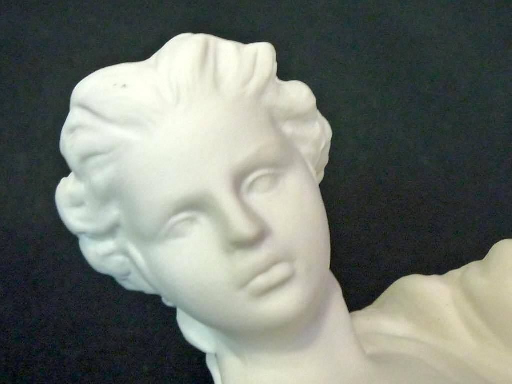 ウェッジウッド ジャスパー フィギュリン 【ダンシングアワーNO.4