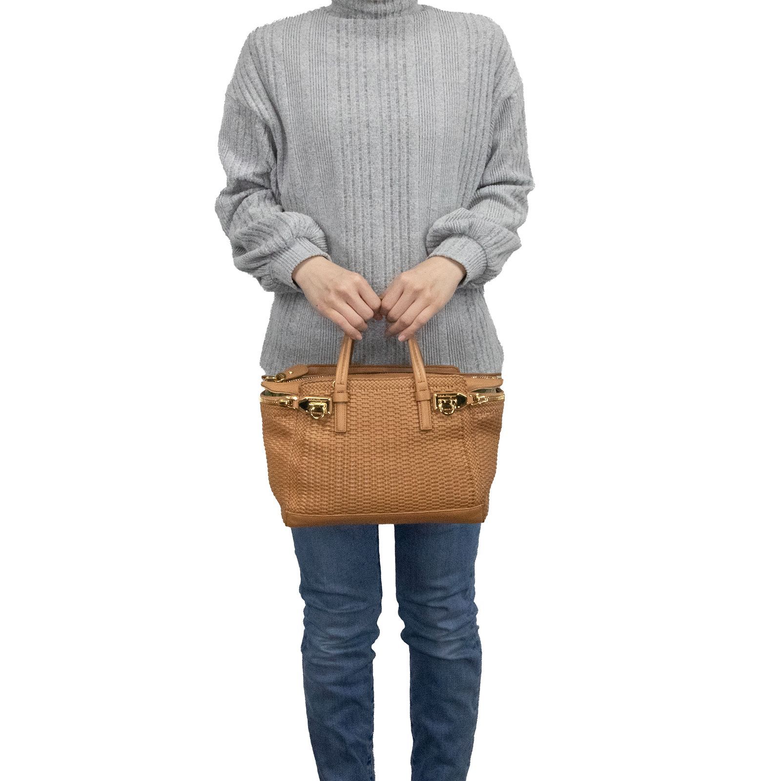 本物 送料無料 フェラガモ ハンドバッグ レディース アリアナ ヴァーヴ