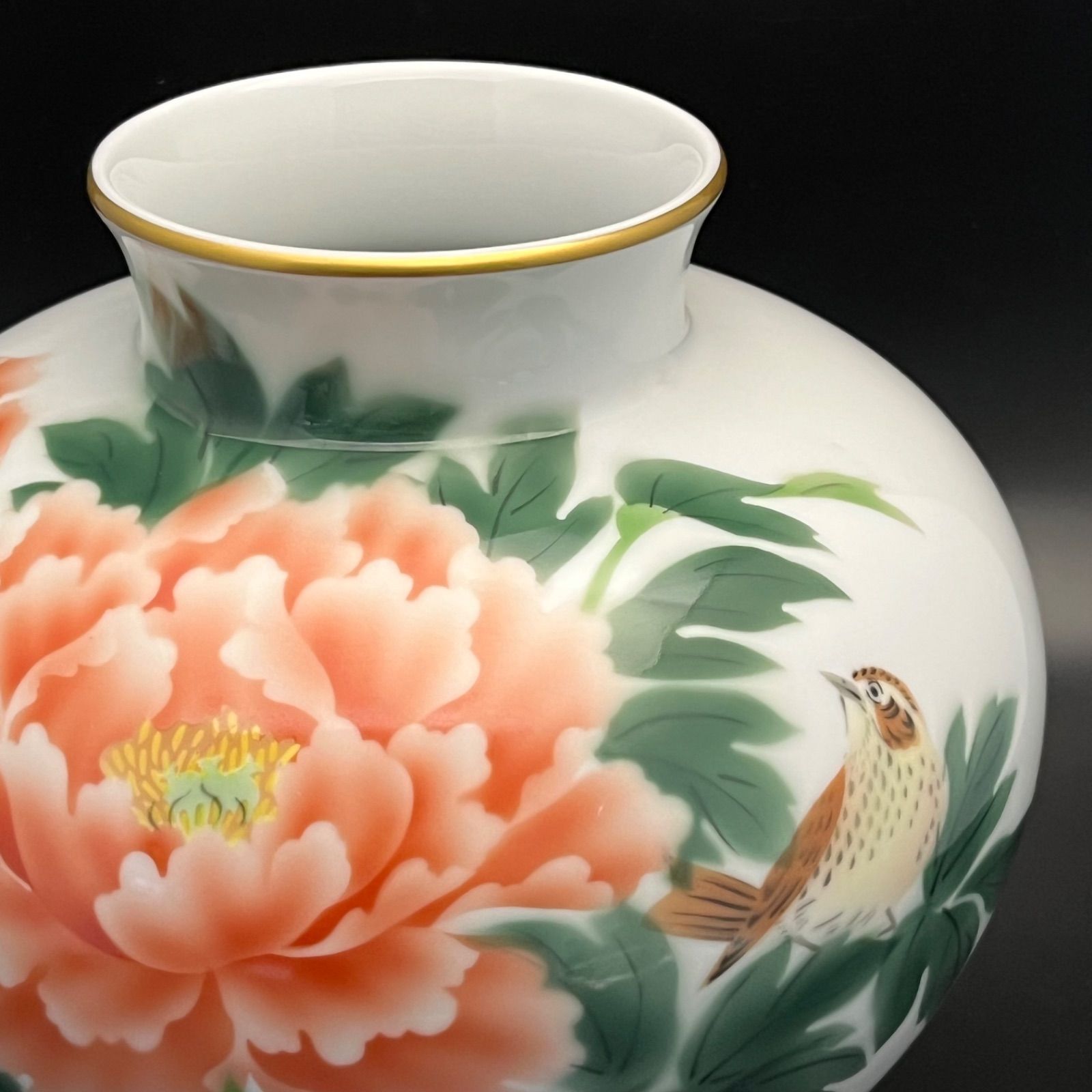 深川製磁】花瓶 フラワーベース 牡丹 - メルカリ