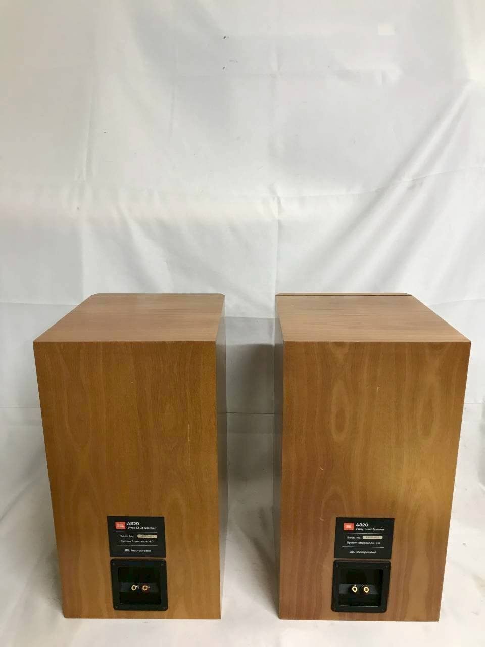 【北見市発】 JBL 2Way Loud-Speaker A820 茶色 センタースピーカー コーン破れ (E3915shshYM) 北見市発】 JBL 2Way Loud-Speaker A820 茶色 センタースピーカー