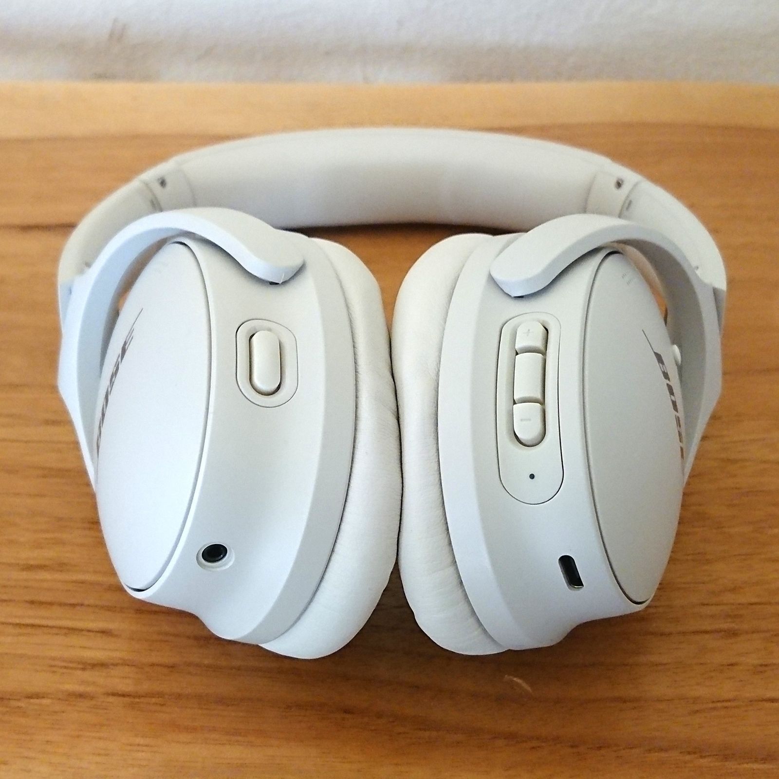 美品・動作◎・付属品完備】Bose QuietComfort 45 ホワイトスモーク