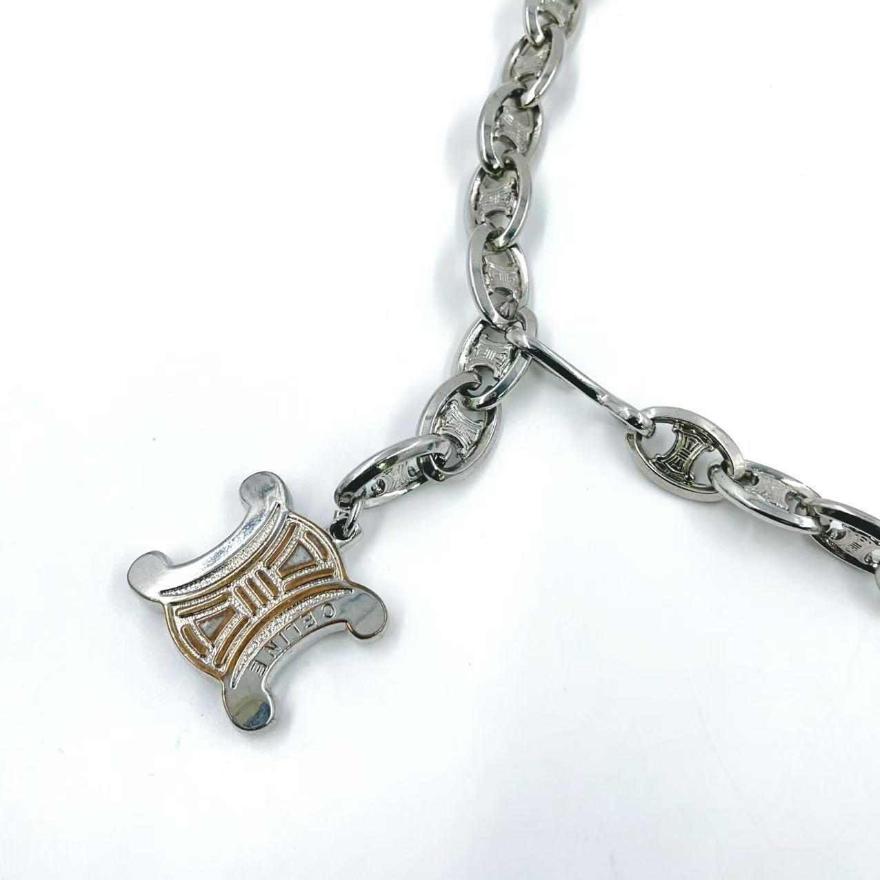 CELINE マカダム モチーフ チャーム メタル シルバー チェーンベルト