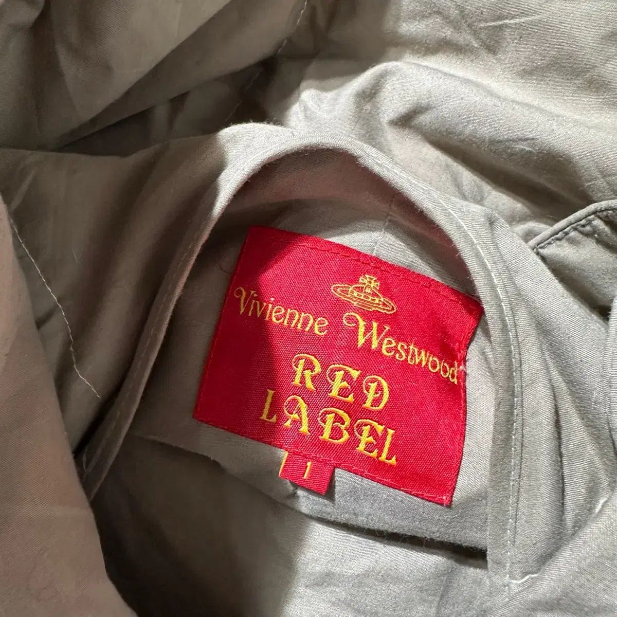 レディース M-L VIVIENNE WESTWOOD アシンメトリー ダウン - メルカリ