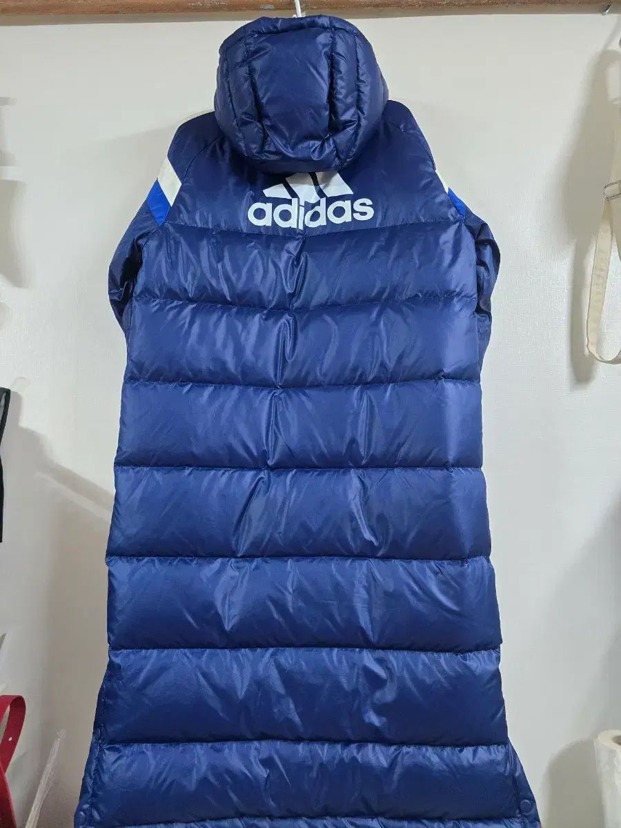 adidas ネイビー ロングダウンジャケット アディダス コンサート ディーボー ロングダウンジャケット ロング丈